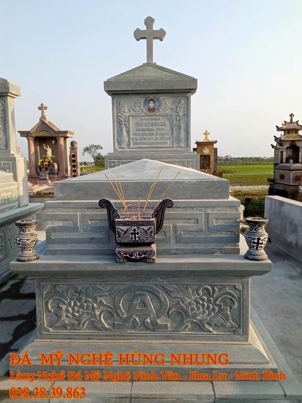 Mộ Đá Công Giáo - MCG06