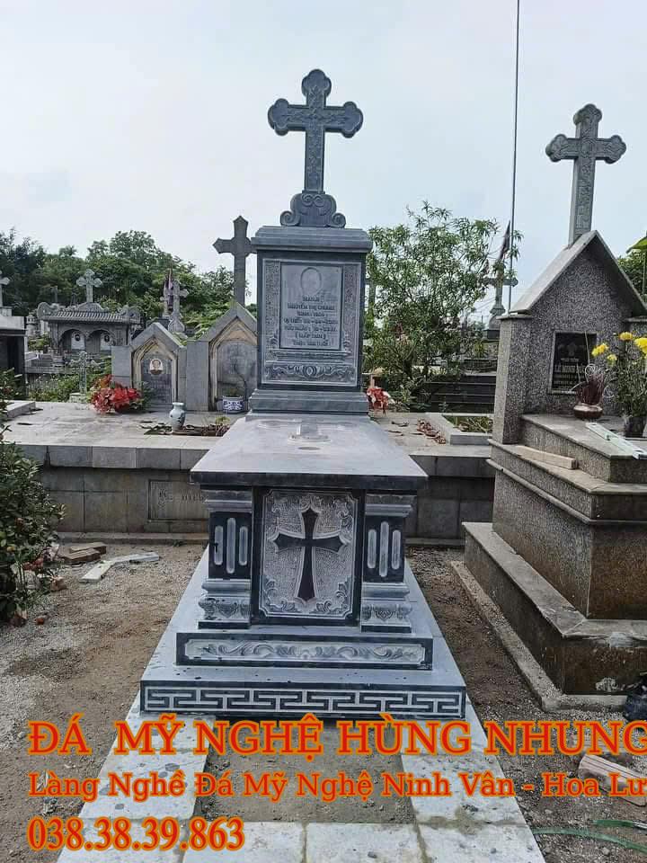 Mộ Đá Công Giáo - MCG19