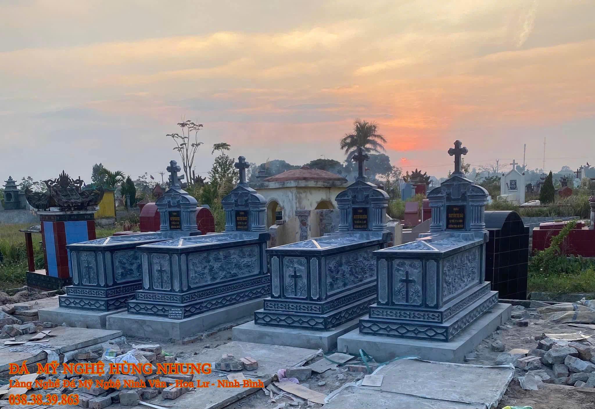 Mộ Đá Công Giáo - MCG21