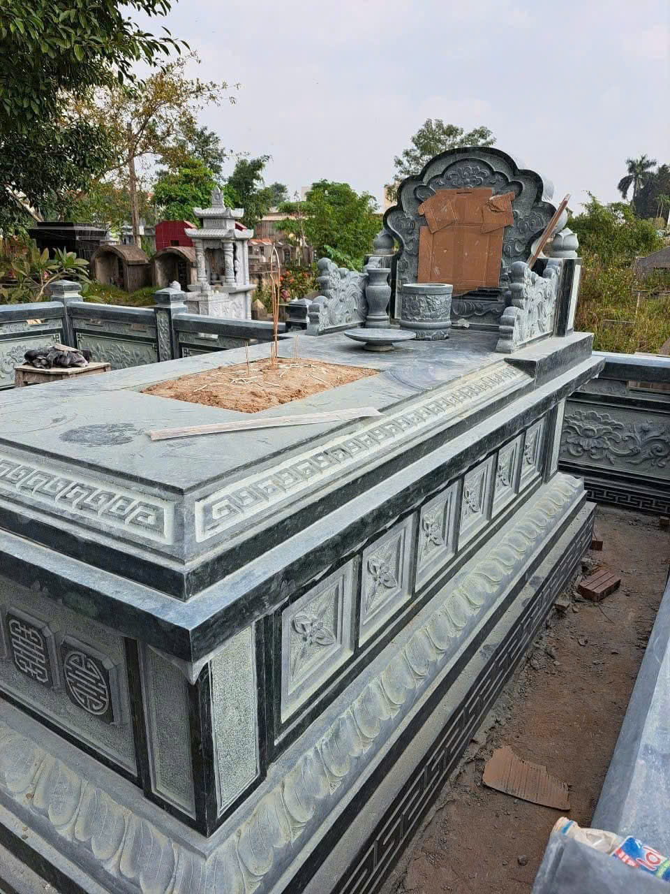 Đá Mỹ Nghệ Hùng Nhung